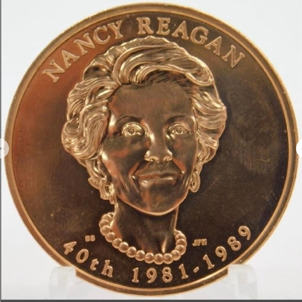 Fauk COMMEMORATIVE collectable 1981–1989 40TH NANCY REAGAN COPPER ROUND